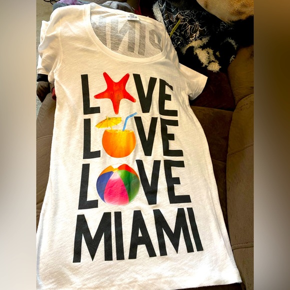 PINK Victoria's Secret Tops - (2PACK)VICTORIAS SECRET PINK💝Great condition & colorful letters💝